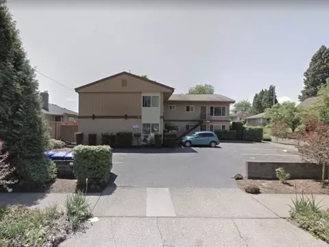 2710 NE Wasco #5, Portland, OR 97232