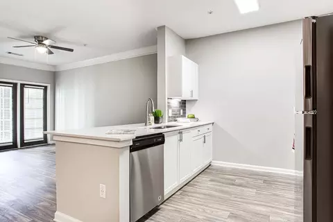 1400 Mall Of Georgia Blvd #1211, Buford, GA 30519