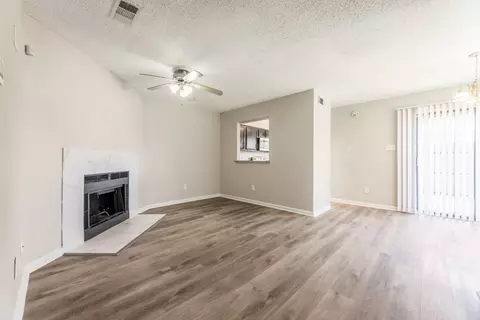 3901 Dover Dr #1-3907D, Garland, TX 75043