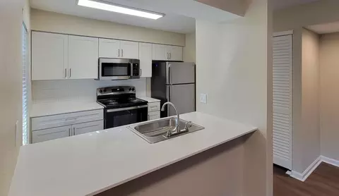 11700 Stearns St #208, Overland Park, KS 66210