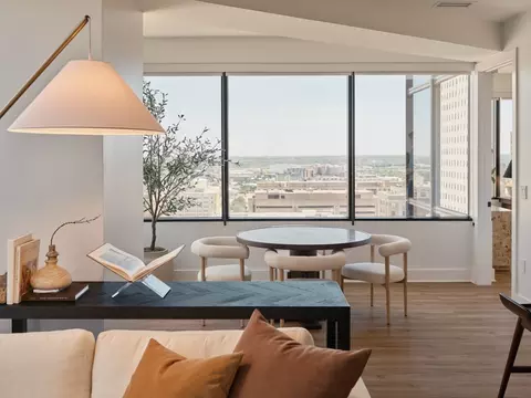 1601 Elm St #2009, Dallas, TX 75201