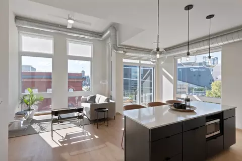 1111 Washington Ave S #315, Minneapolis, MN 55415