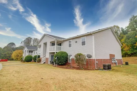 500 Chapman Pointe Cir #F, Dallas, NC 28034