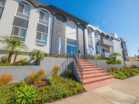 1928 Chariton St #05922, Los Angeles, CA 90034