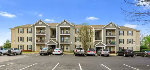 500 Kraft St #2-216, Clarksville, TN 37040