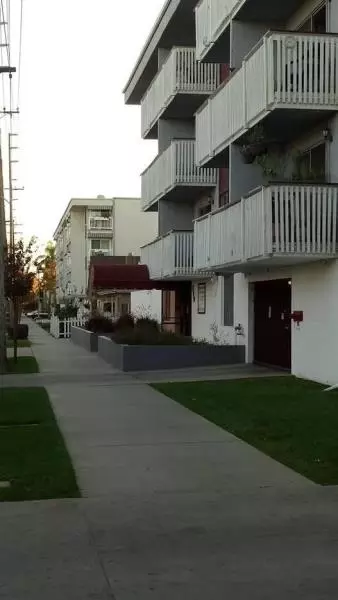 379 Newport Ave #120, Long Beach, CA 90814