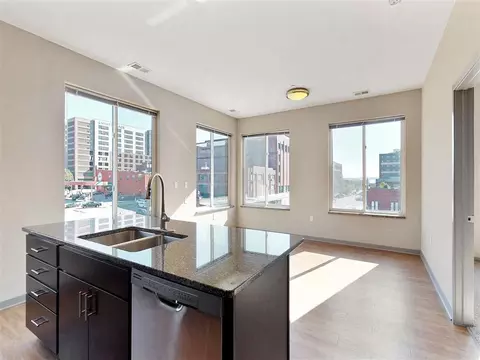 1301 Jones St #213, Omaha, NE 68102