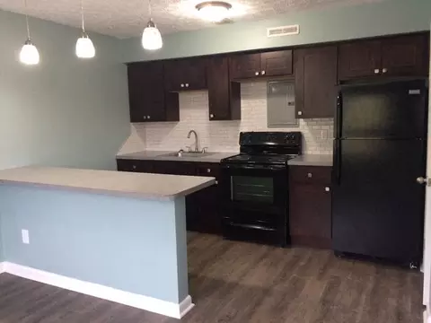 5210 E 88th St #H101, Garfield Heights, OH 44125