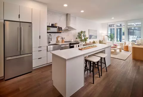 500 E Main St #352, Durham, NC 27701 photo 2