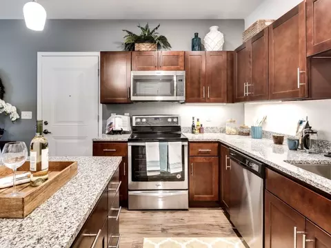 415 Center Pointe Dr #304, Mechanicsburg, PA 17050