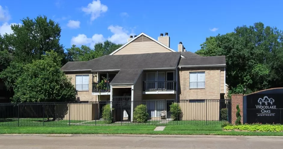  9550 Ella Lee Ln #2006, Houston, TX 77063 photo 5