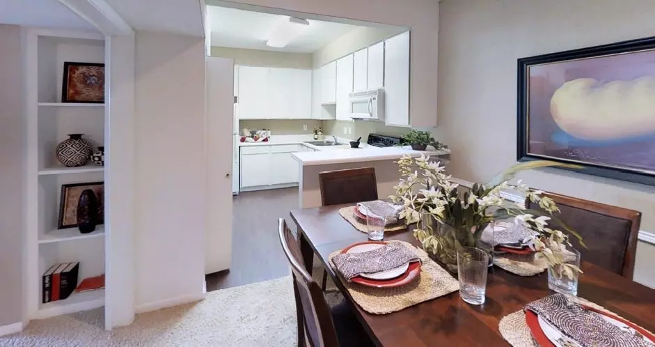  9550 Ella Lee Ln #2006, Houston, TX 77063 photo 18