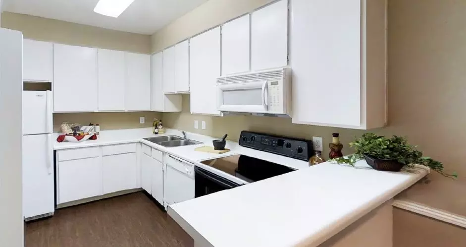  9550 Ella Lee Ln #2006, Houston, TX 77063 photo 15