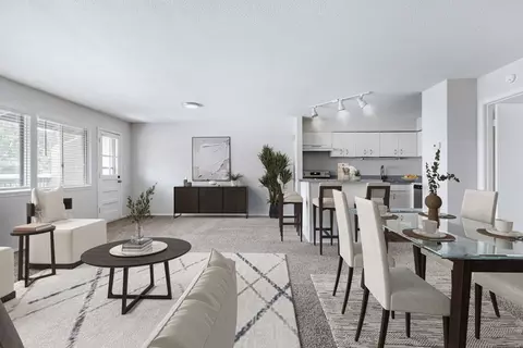 3500 W 83rd St #12-111, Prairie Village, KS 66208
