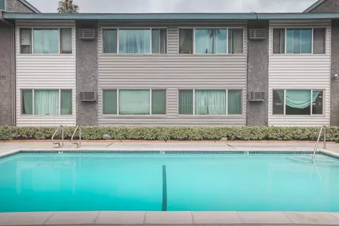 6535 Haskell Ave #124, Los Angeles, CA 91406