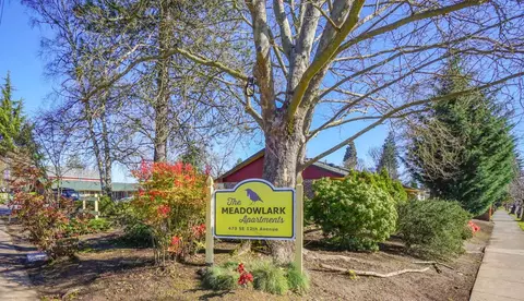 470 SE 12th Ave, Hillsboro, OR 97123