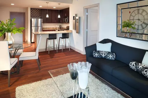 9750 Crescent Park Cir #448, Orland Park, IL 60462