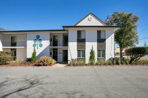 1833 NE 2nd St #33, Ocala, FL 34470