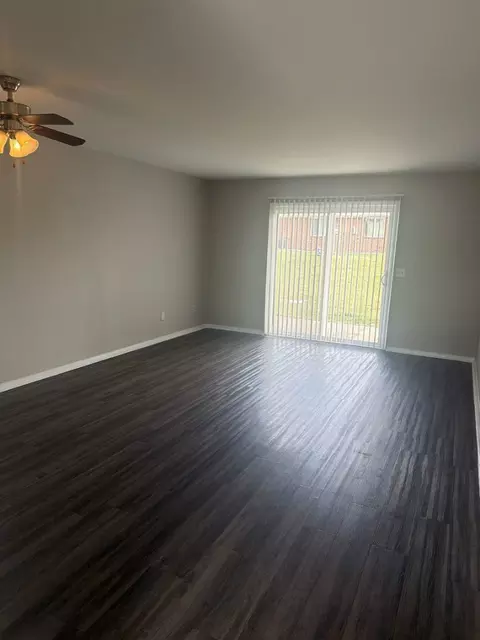 1004 Fayette Dr #1363, Fort Wayne, IN 46816