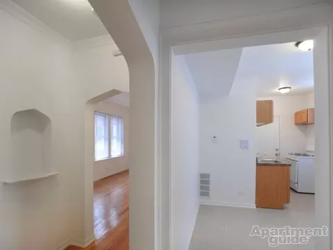 1108 E 82nd St #1114-3B, Chicago, IL 60619