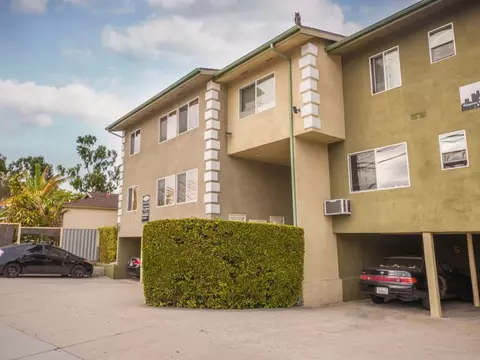 4718 Centinela Ave #15703, Los Angeles, CA 90066