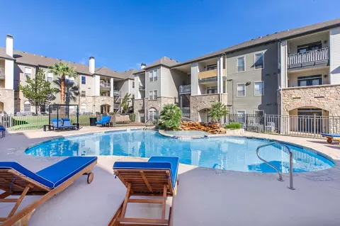 402 Holland Ave #216, San Antonio, TX 78212