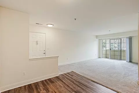 100 A Valley Dr #100-21, Milford, DE 19963