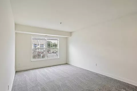 100 A Valley Dr #100-21, Milford, DE 19963