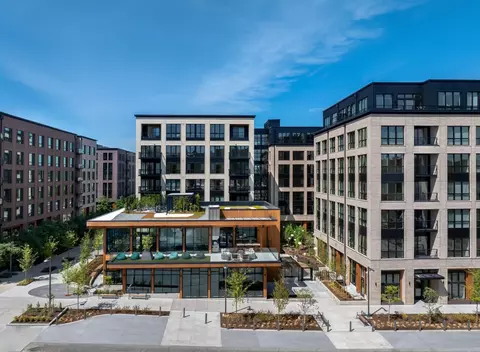 2030 NW Raleigh St #409, Portland, OR 97209