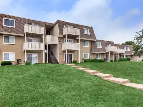 6731 E 119th St #127, Grandview, MO 64030 photo 1