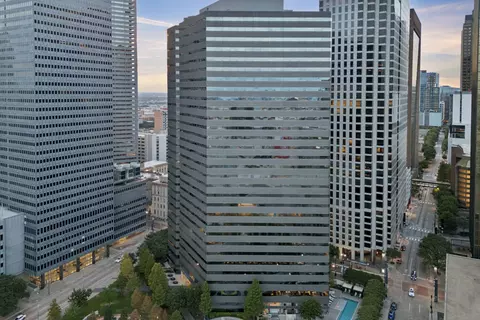 350 N Saint Paul St #2004, Dallas, TX 75201