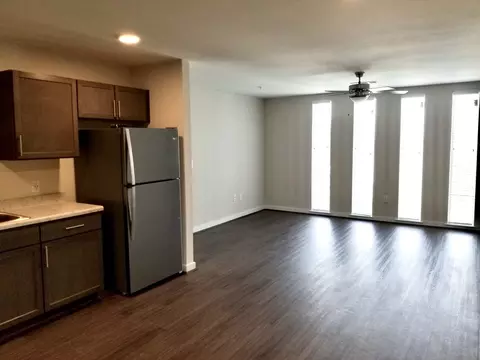 1535 Moore Rd #10-D121, Stafford, TX 77477