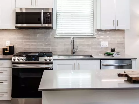 22 Robeson St #022-320, Somerville, NJ 08876