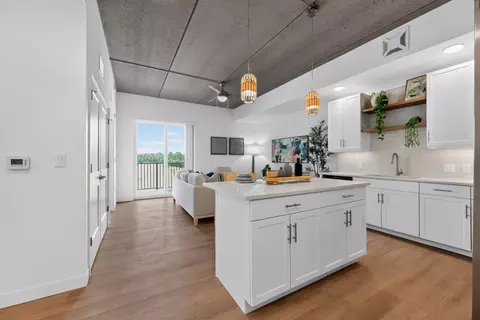 890 Central Ave #5353, Palm Coast, FL 32164
