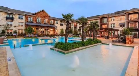 5775 Parkwood Blvd #05-527, Frisco, TX 75034