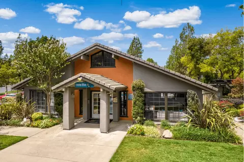 4005 Cowell Blvd #106, Davis, CA 95618