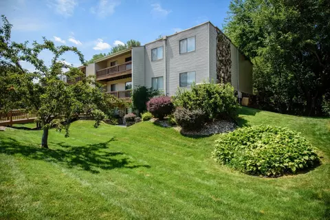 12115 William Plz #315, Omaha, NE 68144