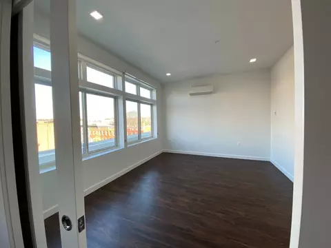 824 N Calvert St #508, Baltimore, MD 21202