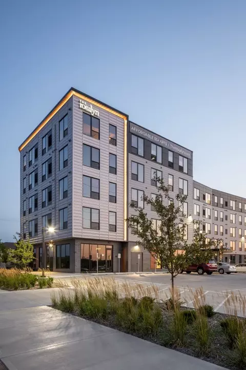 700 American Blvd W #513, Bloomington, MN 55420