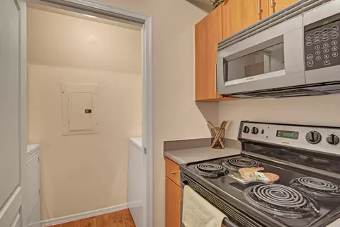 2506 W Dunlap Ave #323, Phoenix, AZ 85021