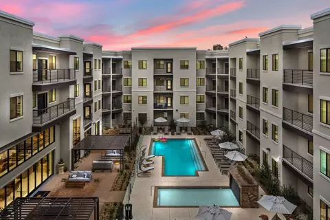 777 E Stella Ln #359, Phoenix, AZ 85014