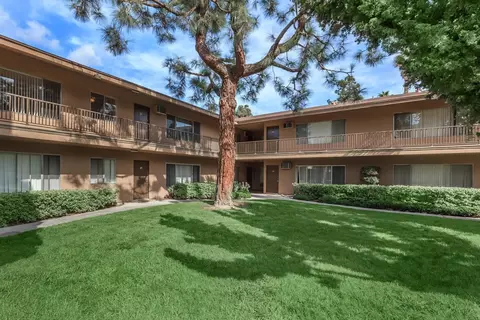 125 N Syracuse St #4, Anaheim, CA 92801