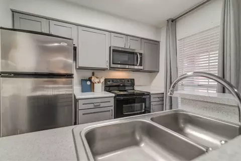 750 E Mid Cities Blvd #1901, Euless, TX 76039 photo 4