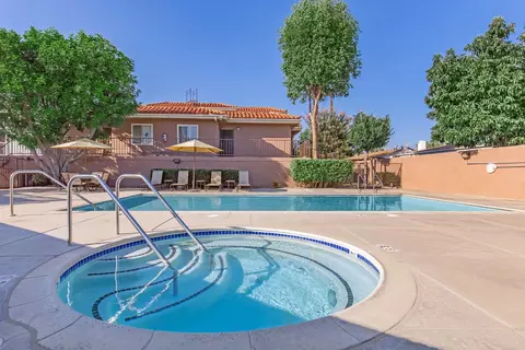 3634 W Savanna St #121, Anaheim, CA 92804