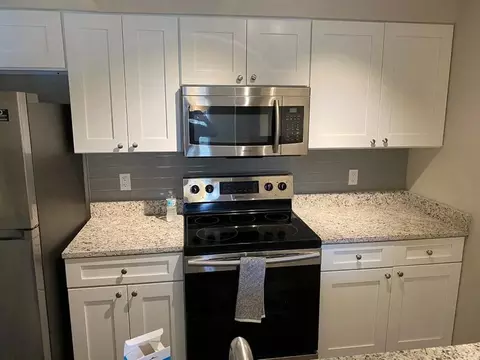 8024 Southside Blvd #074, Jacksonville, FL 32256