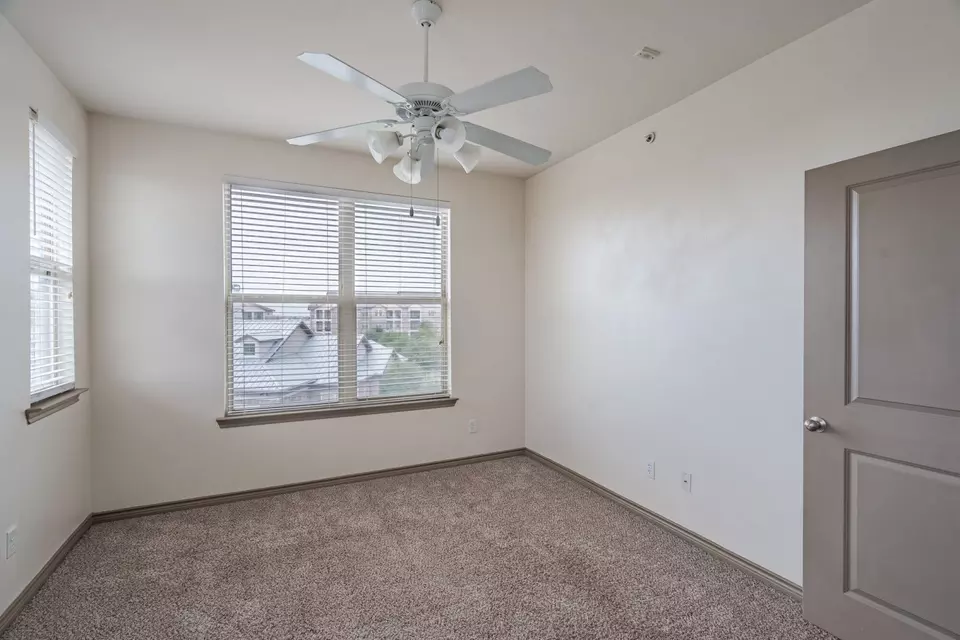 1808 Tradewinds Blvd #D-305, Midland, TX 79706 photo 5