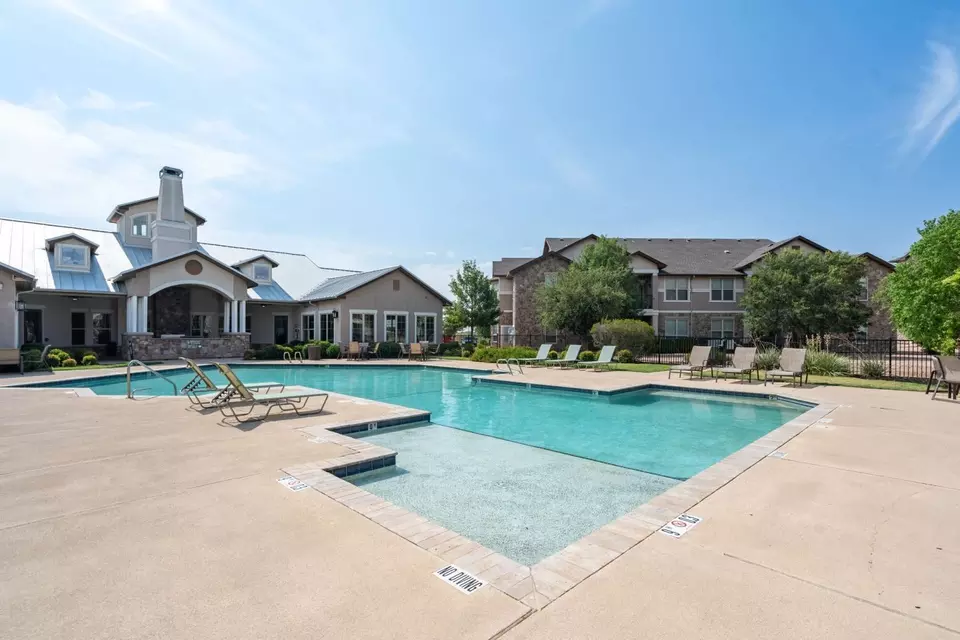 1808 Tradewinds Blvd #D-305, Midland, TX 79706 photo 12