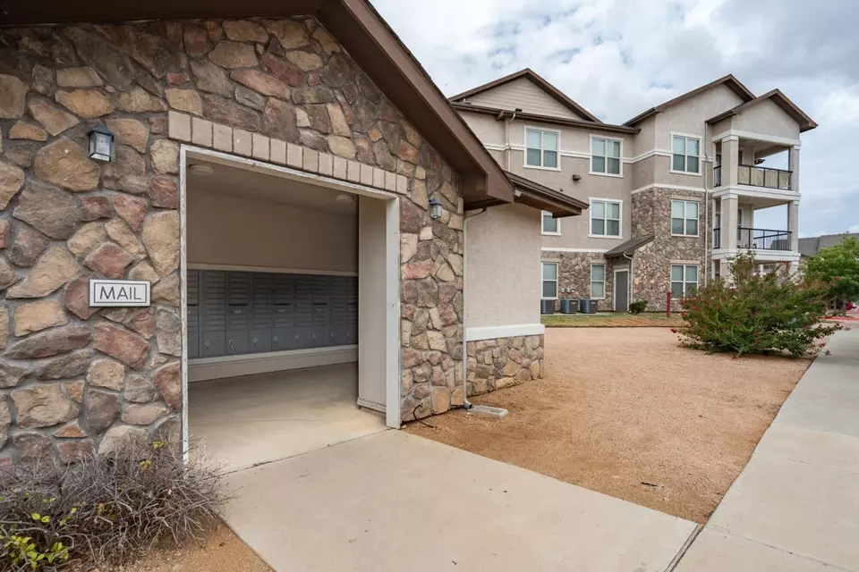  1808 Tradewinds Blvd #D-305, Midland, TX 79706 photo 16