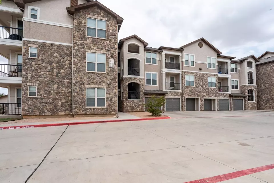  1808 Tradewinds Blvd #D-305, Midland, TX 79706 photo 4