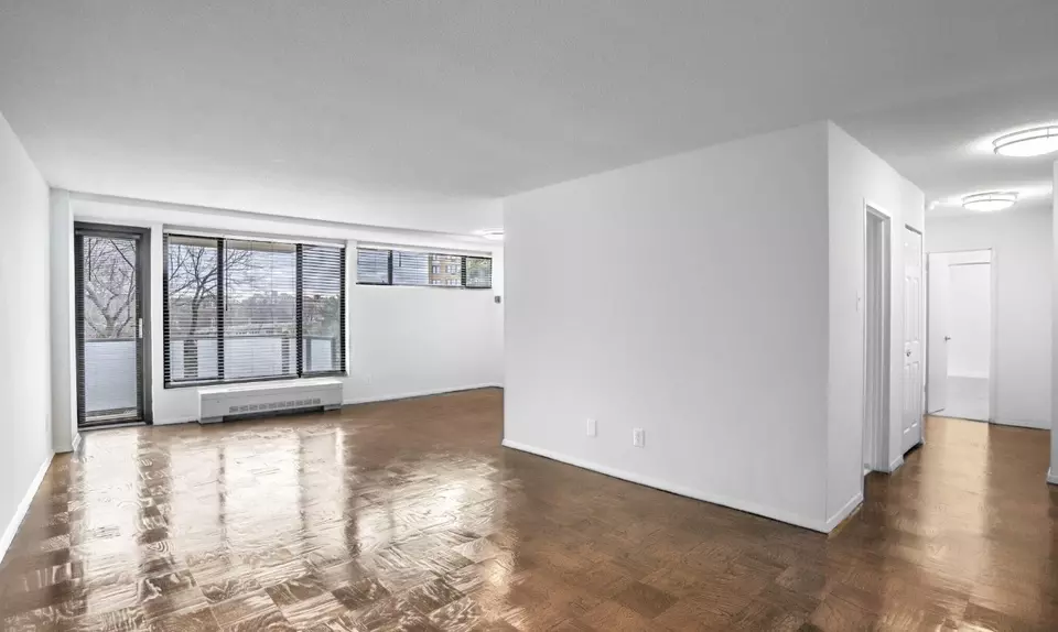  2401 Calvert St NW #0920, Washington, DC 20008 photo 4